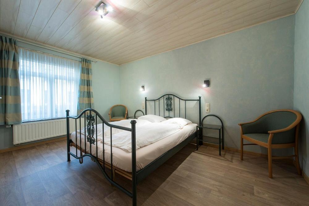 Appart Hotel Au Pied De Vigne Vresse-sur-Semois Exteriér fotografie